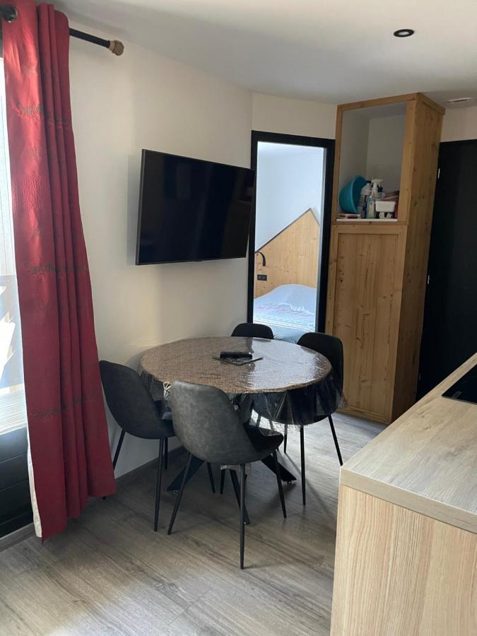 Appartement F2 aux Glières Bourg-Saint-Maurice Esterno foto