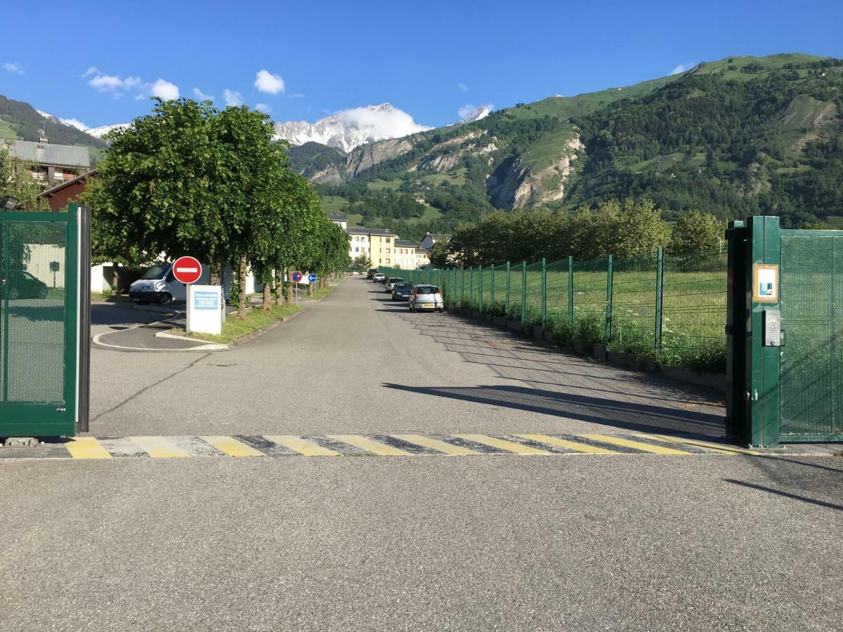 Appartement F2 aux Glières Bourg-Saint-Maurice Esterno foto